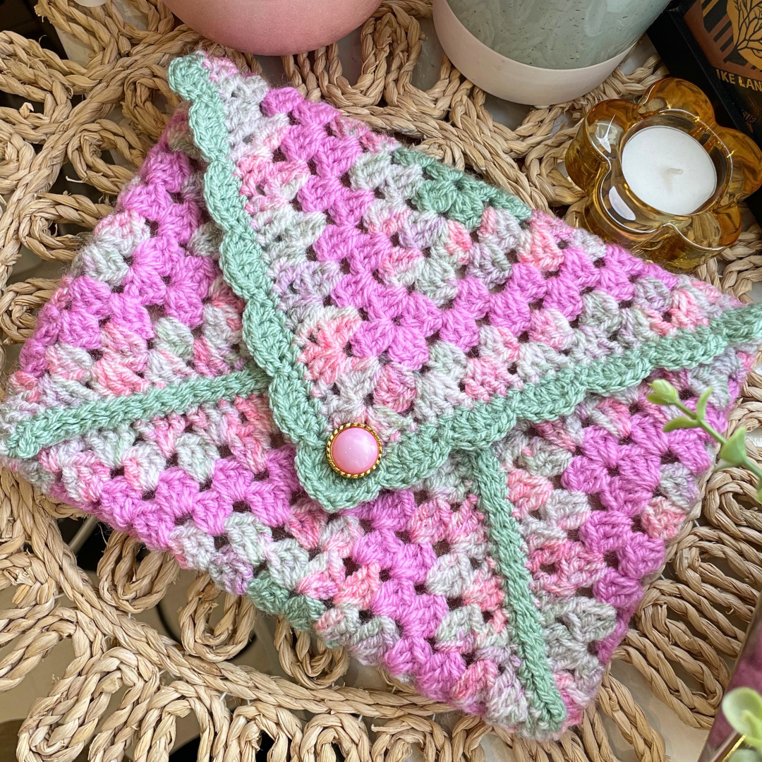 Penelope Envelope Sleeve