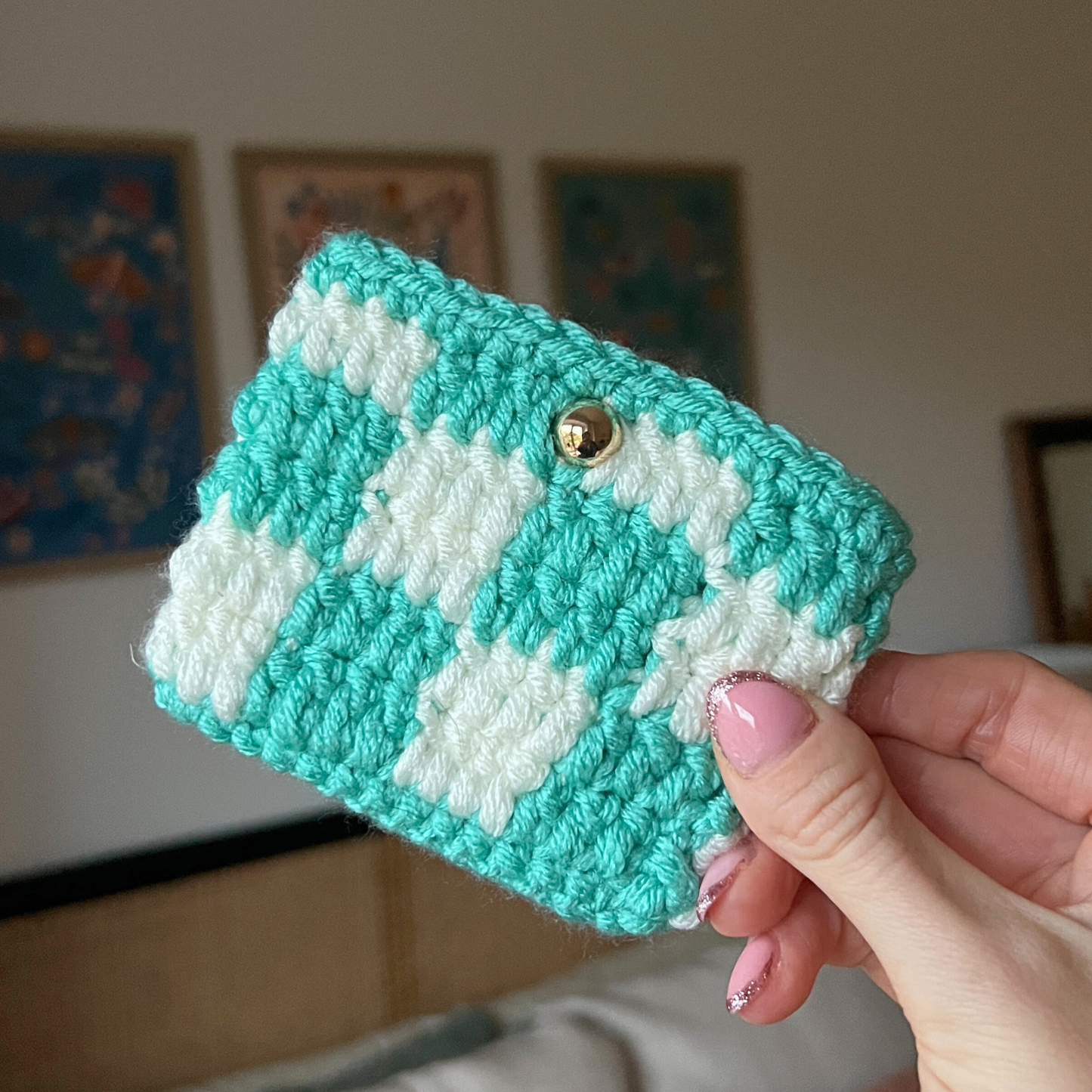 Crochet Checkerboard Card Holder
