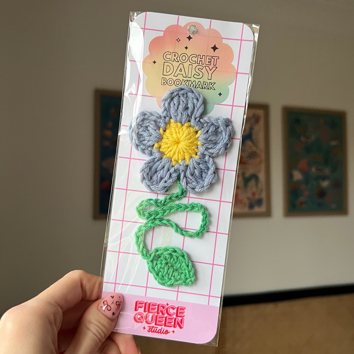 Crochet Daisy Bookmark