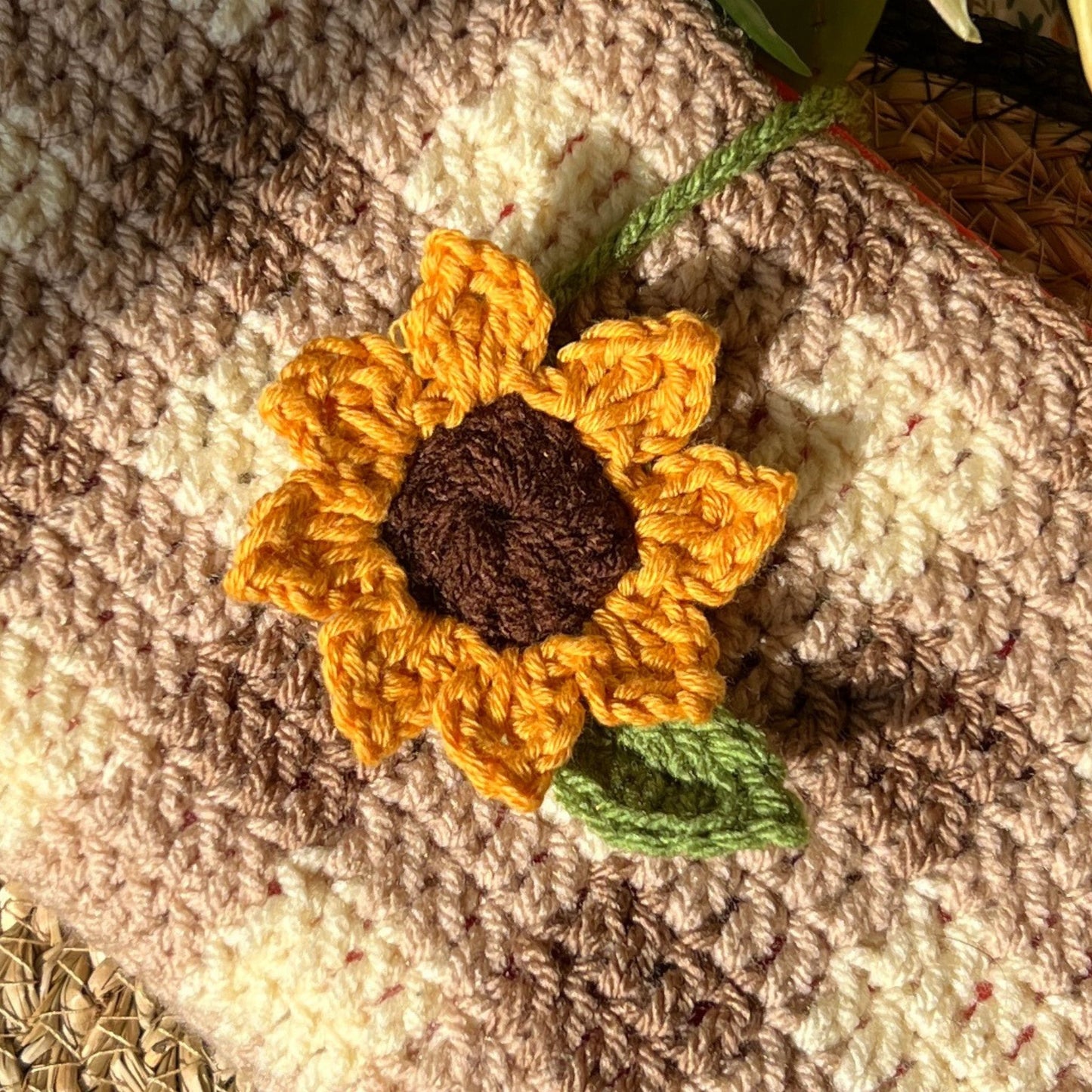 Plaid Sunflower Book Sleeve